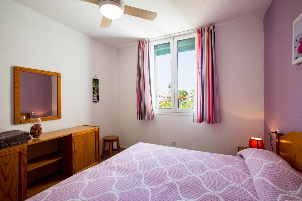 Go2Tenerife Appart'Nido Famille - Piscine & Plage Apartment Playa de las Americas  Exterior foto