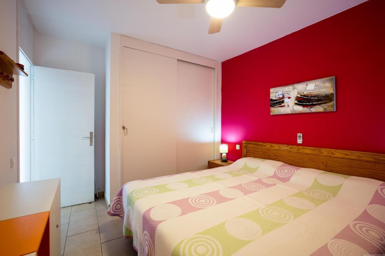 Go2Tenerife Appart'Nido Famille - Piscine & Plage Apartment Playa de las Americas  Exterior foto