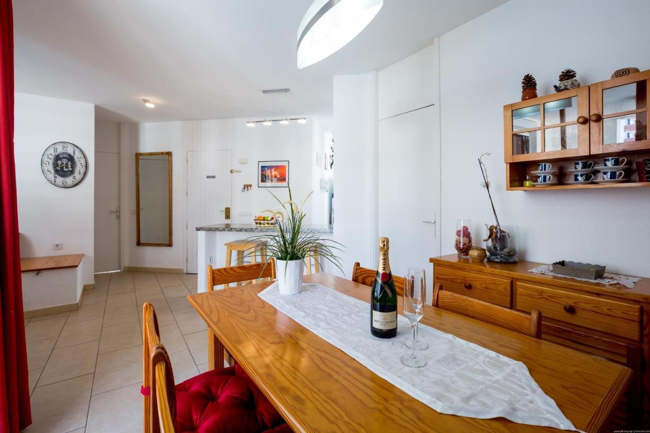 Go2Tenerife Appart'Nido Famille - Piscine & Plage Apartment Playa de las Americas  Exterior foto
